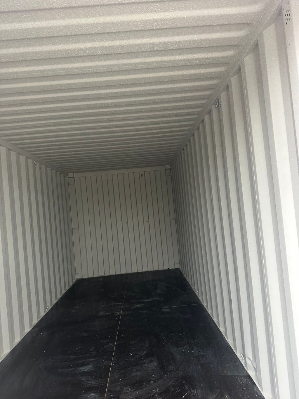 One-Trip 20ft Shipping Container for Sale – Like New Condition